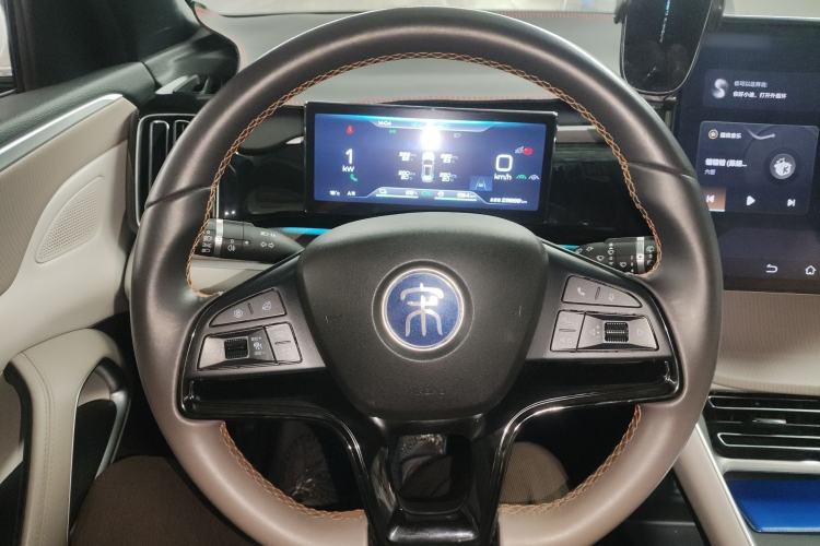 Used BYD Song Pro New Energy 2023 Champion Edition DM-i 110KM Excellence Model Steering Wheel