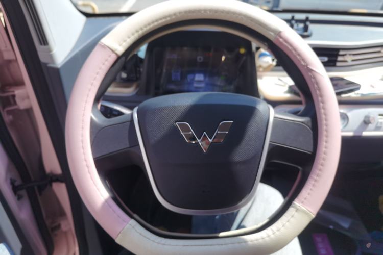 Used Wuling Hongguang MINIEV 2021 Macaron Premium Model – Lithium Iron Phosphate