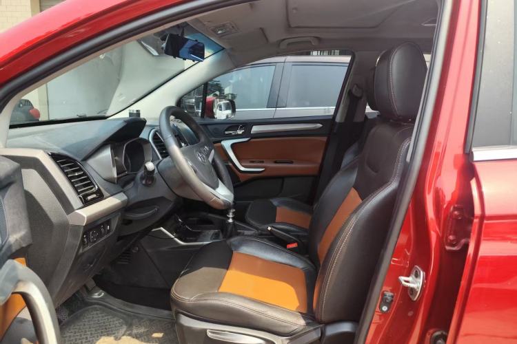 Used JAC Group Refine S3 2014 1.5L Manual Luxury Smart Model Interior 1