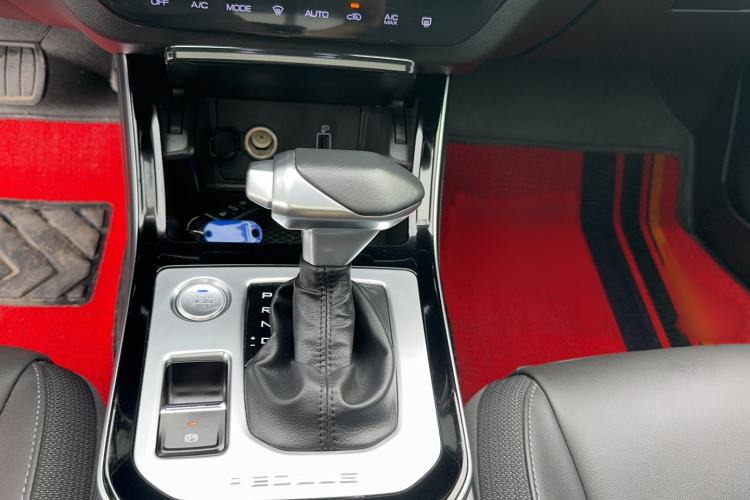 Used Dongfeng Aeolus Yixuan 2020 230T Automatic Cool Edition Gear Lever