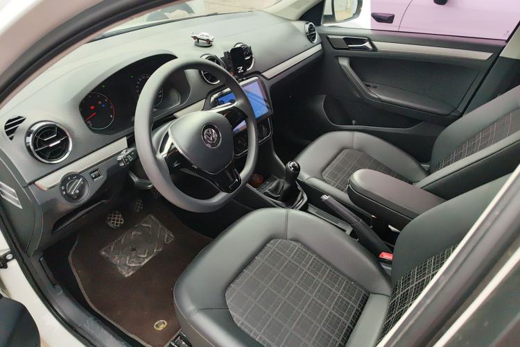 Used Volkswagen Jetta 2017 1.5L Manual Comfort Model
