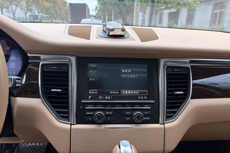 Used Porsche Macan 2016 Macan 2.0T