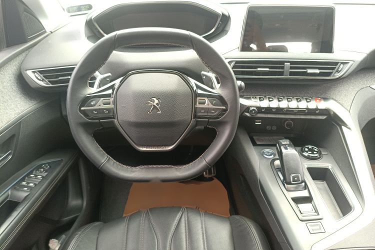 Used Peugeot 5008 2017 380THP 7-Seater Luxury Edition