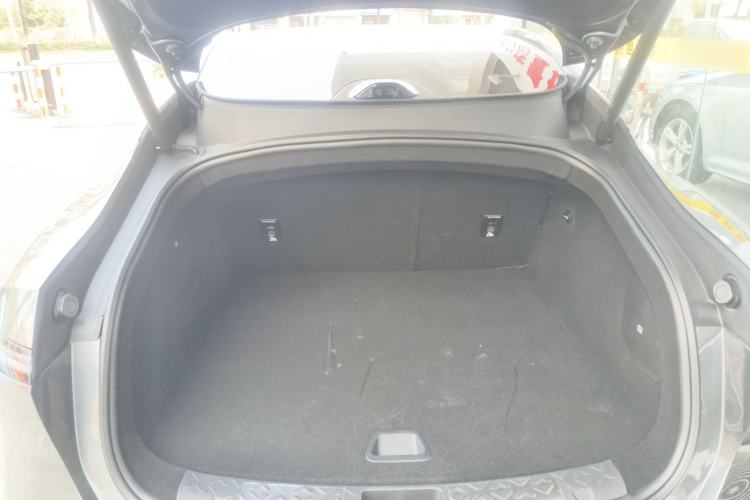 Used Avatr 06 2025 Ultra Pure Electric Edition Trunk