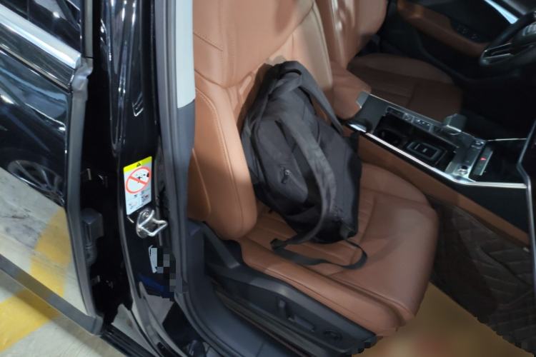 Used Audi A6L 2021 40 TFSI Luxury Prestige Edition Right Front Seat