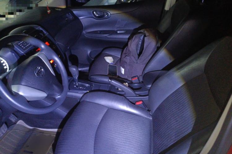 Used Nissan Tiida 2013 1.6L CVT Cool Cafe Edition