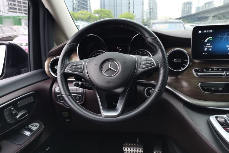 Used Mercedes-Benz V-Class 2022 V 260 L Long-wheelbase Luxury Edition Steering Wheel