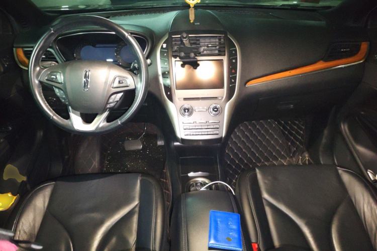 Used Lincoln MKC 2016 2.0T Four-Wheel Drive Luxury Edition
