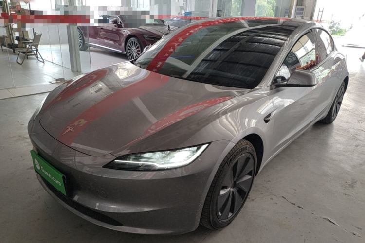 Used Tesla Model 3 2023 Long-Range All-Wheel-Drive Version