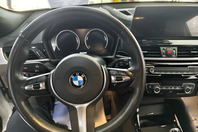 Used BMW X2 2021 sDrive25i Leading Model M Off-Road Package Interior 2