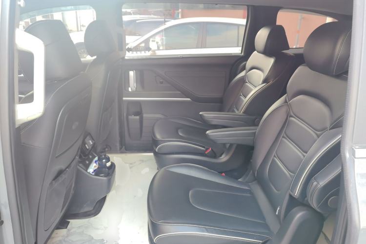 Used Hyundai Custo 2021 270TGDi Prestige LUX Left Rear Seat