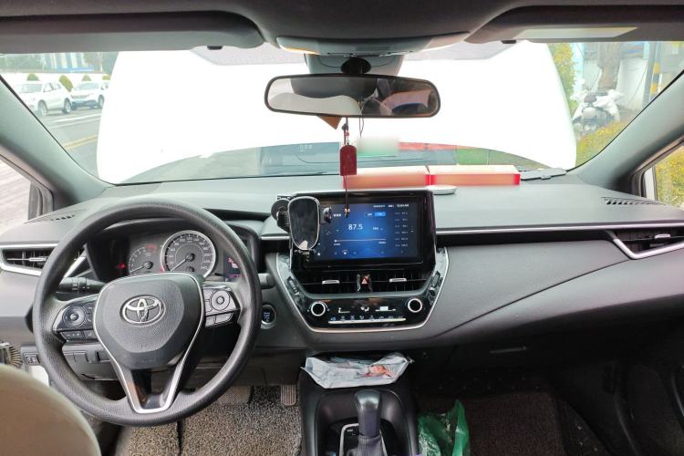 Used Toyota Levin 2021 185T CVT Luxury Edition
