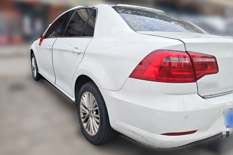 Used Volkswagen Bora 2013 1.4T Automatic Luxury Model Rear Left 45 Deg