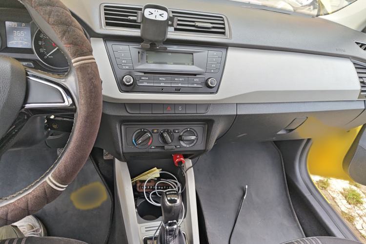 Used Skoda Fabia 2015 1.6L Automatic Sport Edition
