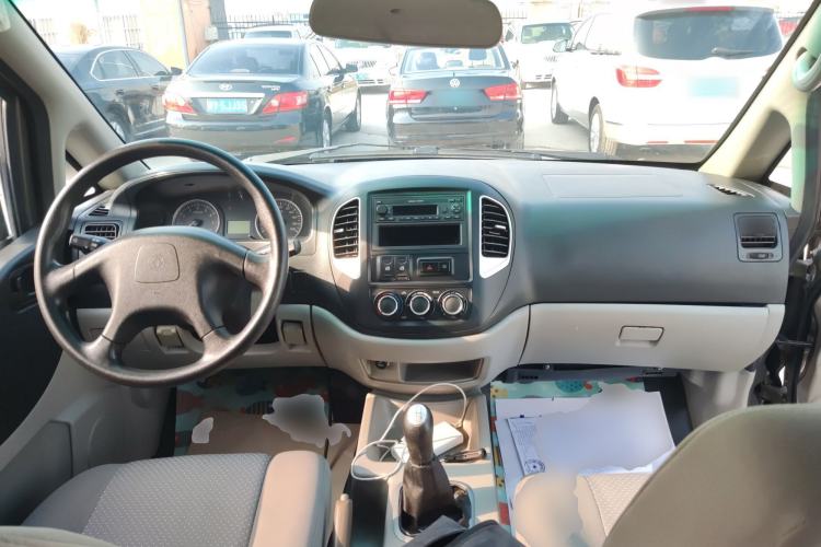 Used FORTHING Lingzhi 2016 V3 1.5L 7-Seater Standard Model China V Emission Standard