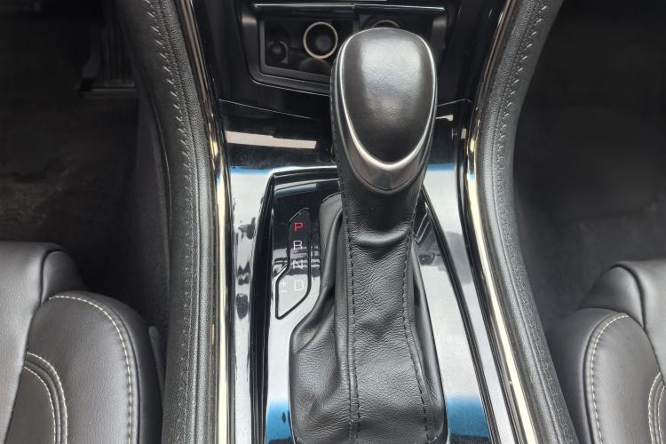 Used Cadillac ATS-L 2017 28T Tech Edition Interior 6