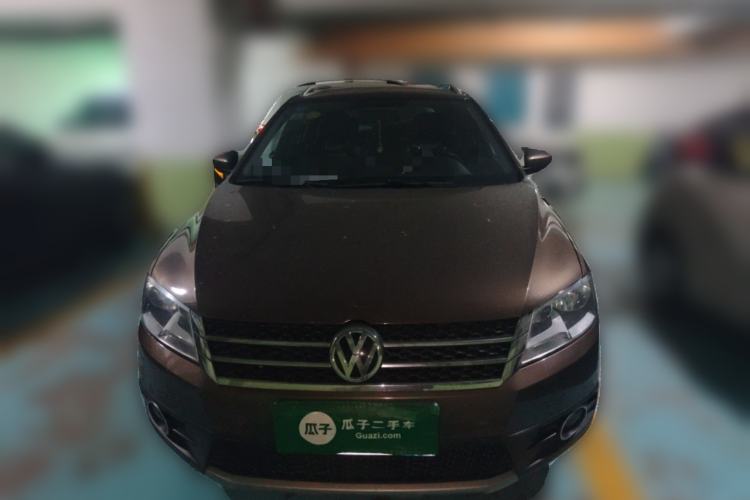 Used Volkswagen Cross Lavida 2014 1.4TSI DSG
