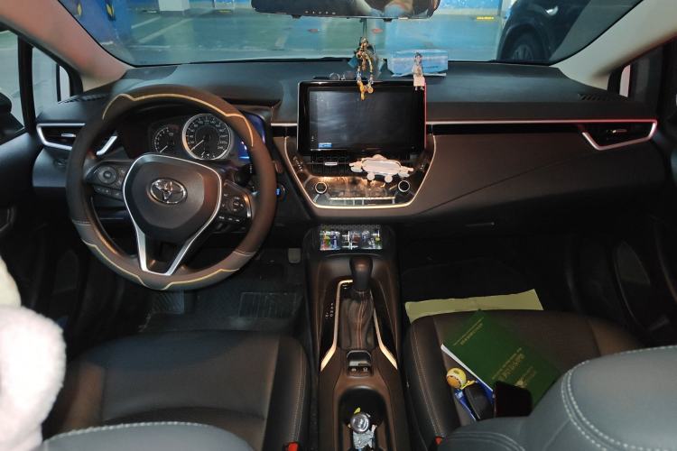 Used Toyota Corolla 2021 1.2T S-CVT Elite PLUS Edition Center Console