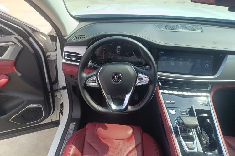 Used CHANGAN CS85 COUPE 2019 1.5T DCT Dynamic Version China VI Standard
