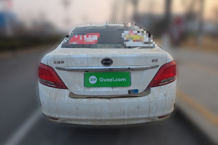 Used BYD e5 2016 300 Prestige Edition Rear