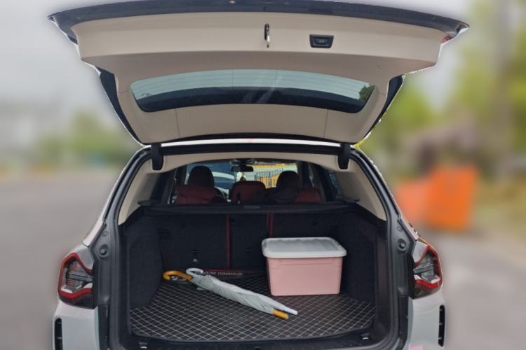 Used BMW X3 2023 xDrive25i M Sport Package Trunk