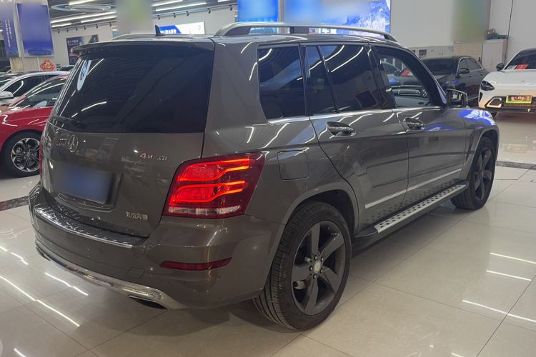 Used Mercedes-Benz GLK-Class 2013 GLK 300 4MATIC Dynamic Sunroof Model