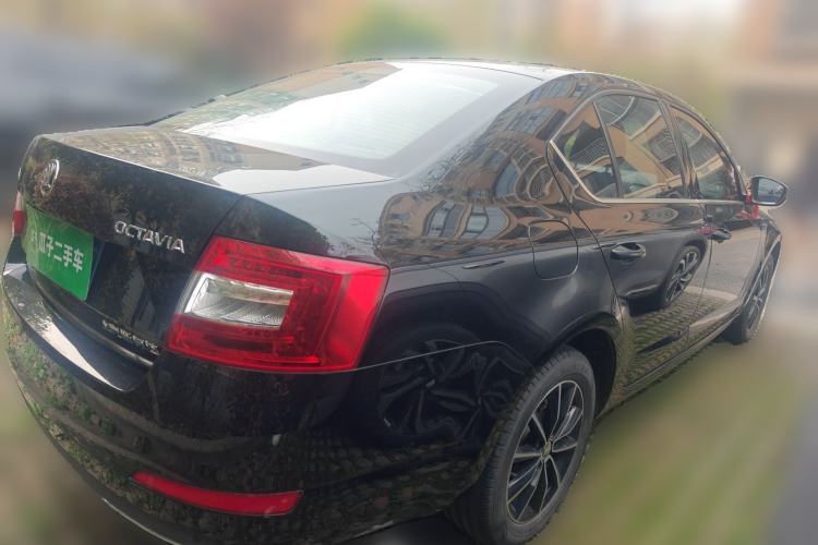 Used Skoda Octavia 2017 1.6L Automatic Smart Drive Edition