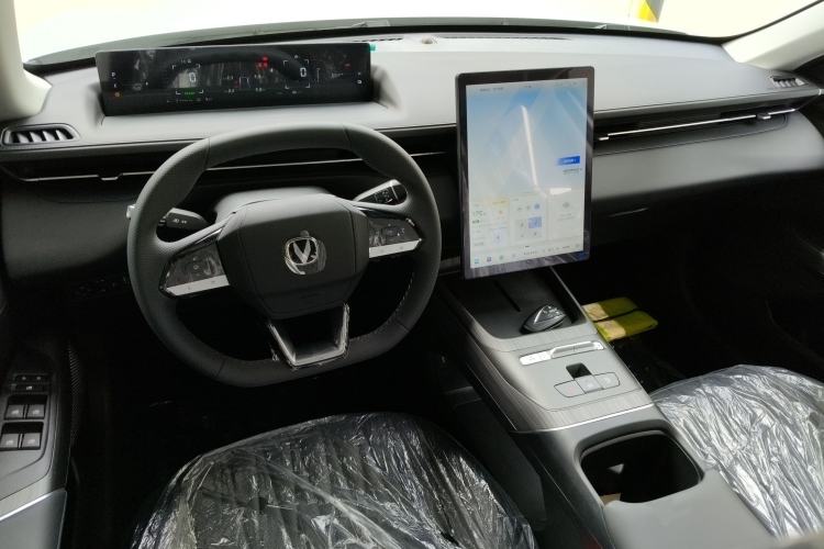 Used CHANGAN Eado PHEV 2025 Smart New Blue Whale 145KM Battleship Edition