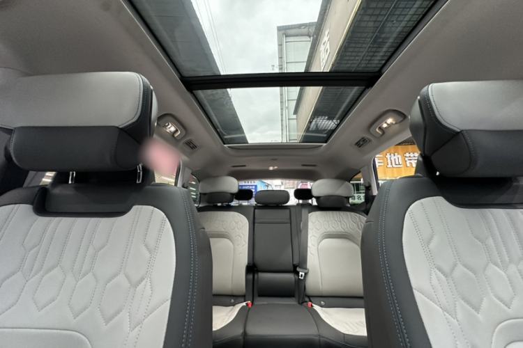 Used Ford Edge 2023 Ford Explorer L 2.0T EcoBoost Two-Wheel Drive 7-Seater Luxury Model