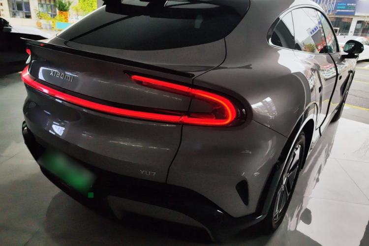 Used Xiaomi Auto YU7 2025 Ultra-Long Range All-Wheel Drive Pro Version
