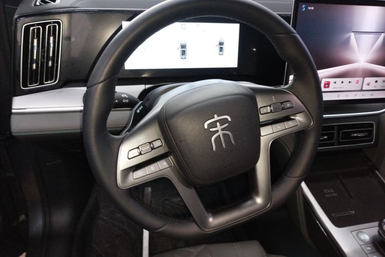 Used BYD Song L DM-i 2025 Intelligent Driving Version 112 km Beyond-Range Type