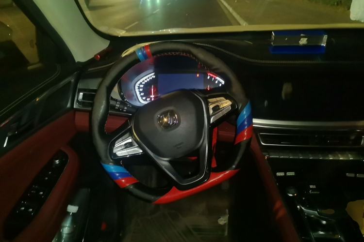 Used Changan CS85 COUPE 2019 1.5T DCT Dynamic Version China VI Standard
