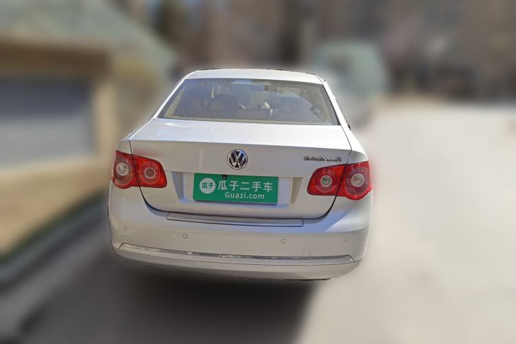 Used Volkswagen Sagitar 2011 1.6L Manual Fashion Edition Rear