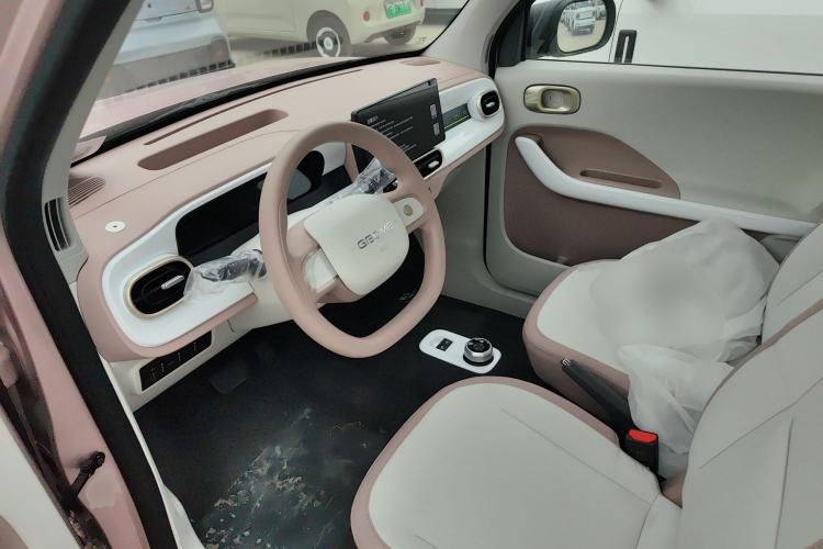 Used Geely Galaxy Panda 2025 210 km – Yuanqi Bear
