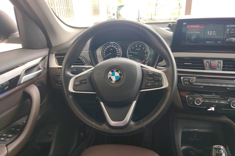 Used BMW X1 2020 sDrive25Li Leading Model Steering Wheel