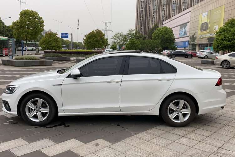 Used Volkswagen Lamando 2021 230TSI DSG Fashion Edition
