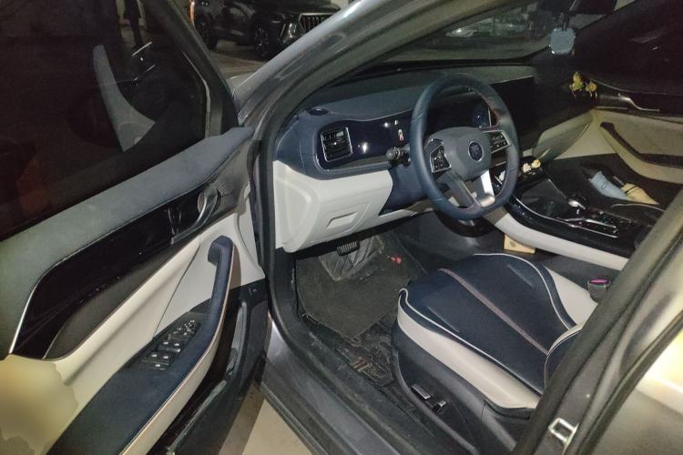 Used BYD Qin PLUS 2021 DM-i 55KM Flagship Model Driver Seat