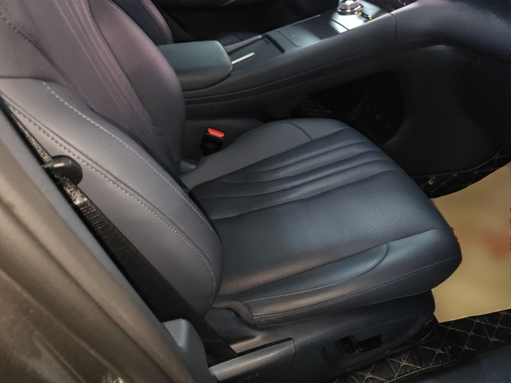 Geely Galaxy E5 2026 Model 610km Exploration+ Edition — снимка 19