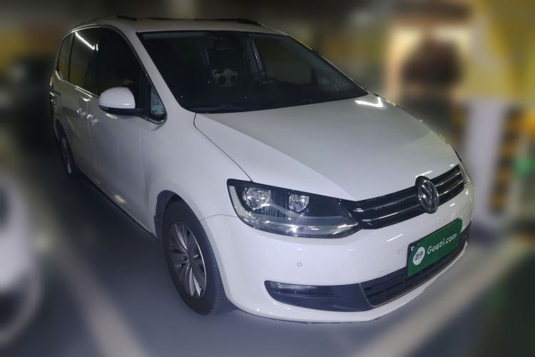 Used Volkswagen Sharan 2013 1.8TSI Standard Model Front Right 45 Deg