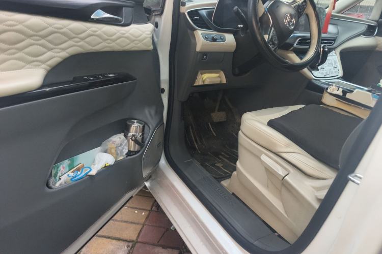 Used Buick GL8 2020 ES Land Cruiser 653T Comfort Edition
