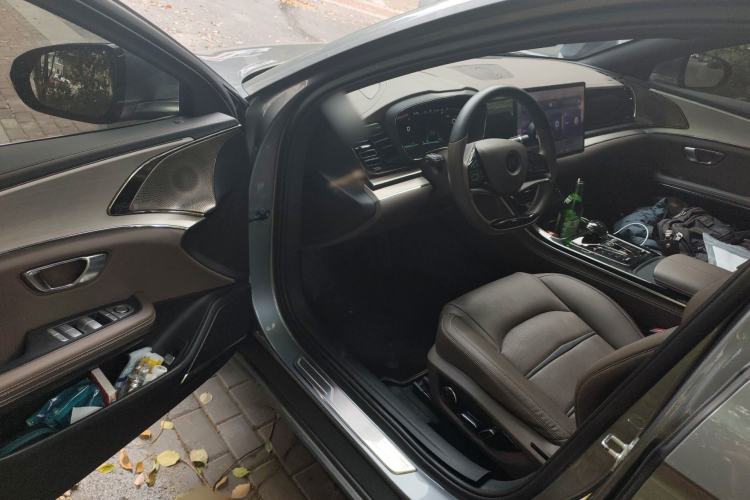 Used BYD Han 2020 EV Long-Range Luxury Model Interior 3