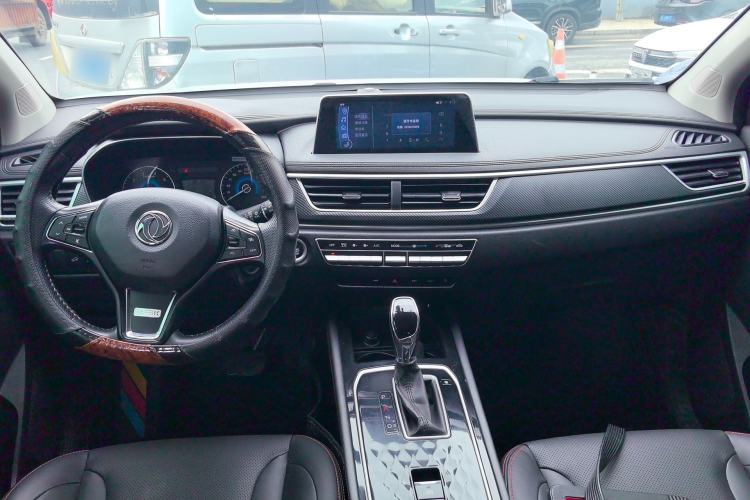 Used Dongfeng Fengon 580 2021 Revised ☆ Star Edition 1.5T Automatic Luxury Version Center Console