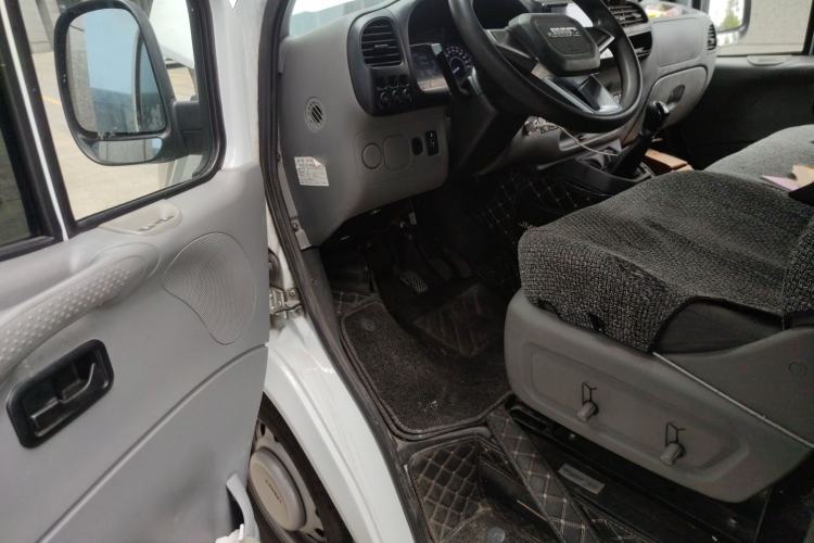 Used JMC Transit 2021 2.8T Space King Taurus Short Wheelbase Mid-Height 6-Seater Diesel Euro VI JX493