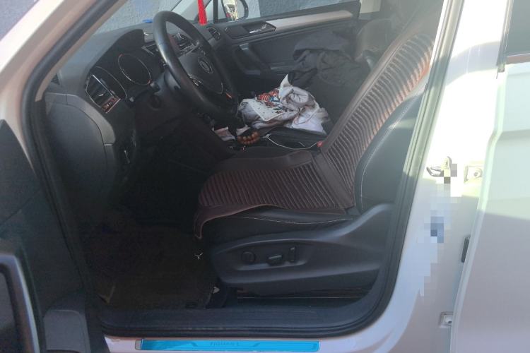 Used Volkswagen Tiguan L 2018 280TSI Automatic Two-Wheel Drive Comfort Edition