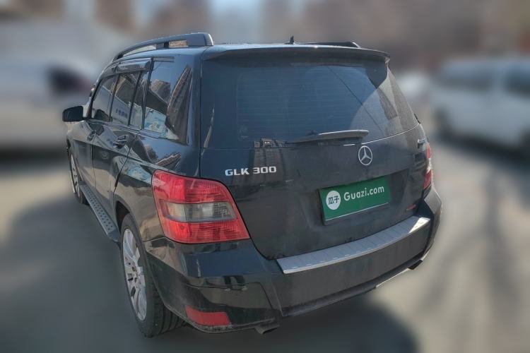 Used Mercedes-Benz GLK-Class 2011 GLK 300 4MATIC Dynamic Model Rear Left 45 Deg