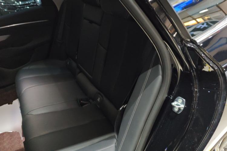 Used Buick LaCrosse 2025 28T Platinum Edition