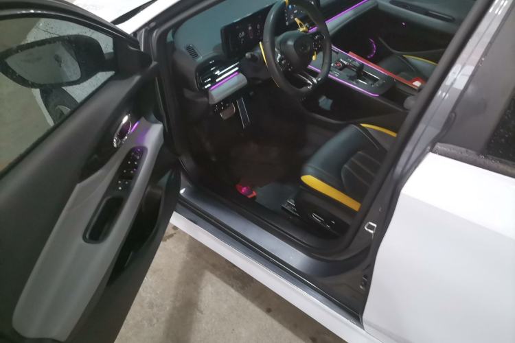 Used GAC Trumpchi EMPOW 2023 270T DCT J15 Version Driver Seat