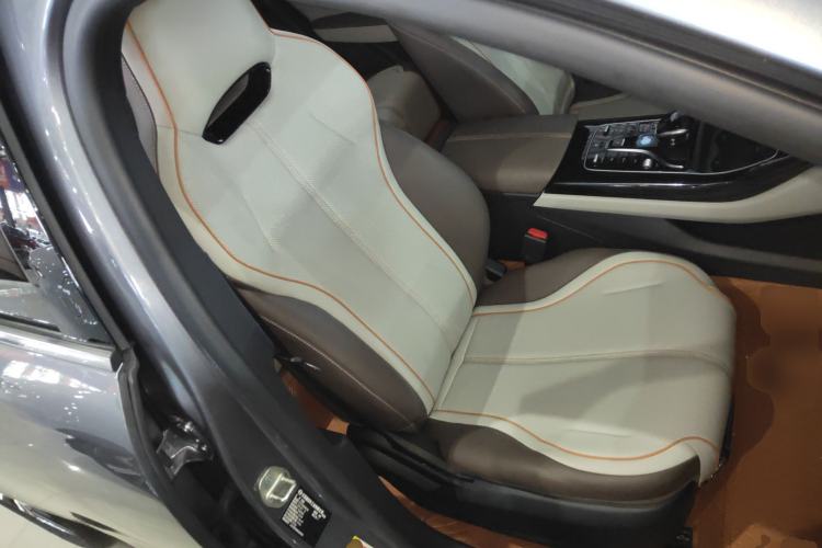 Used BYD Qin PLUS 2024 Honor Edition EV 510KM Excellence Model