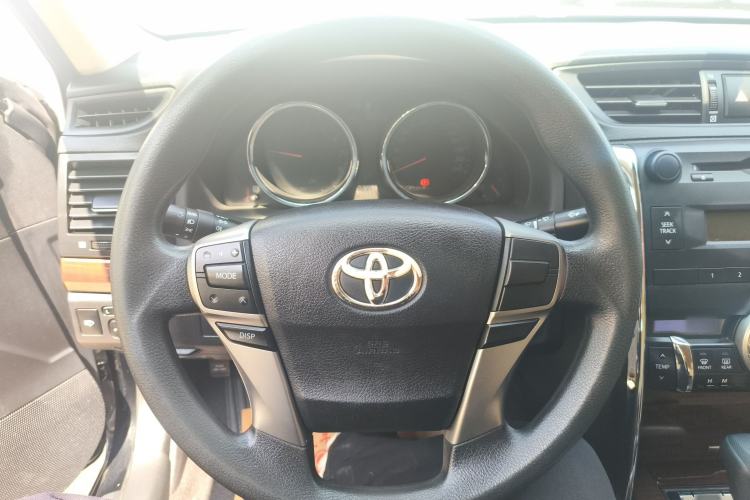 Used Toyota Reiz 2013 2.5S Elite Edition Steering Wheel