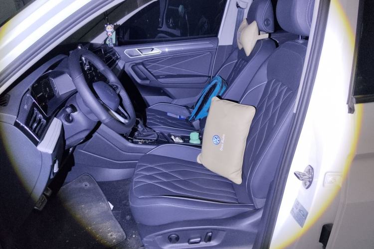 Used Volkswagen Tiguan L 2024 330TSI Automatic Two-Wheel Drive R-Line Enhanced Edition
